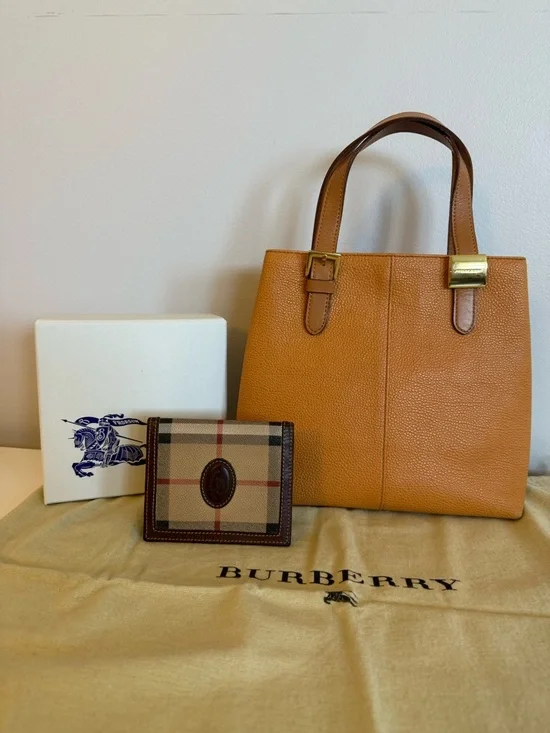 Vintage Burberry Pebbled Leather Handbag and Bi-fold Wallet with Haymarket Check - Picture 1 of 15